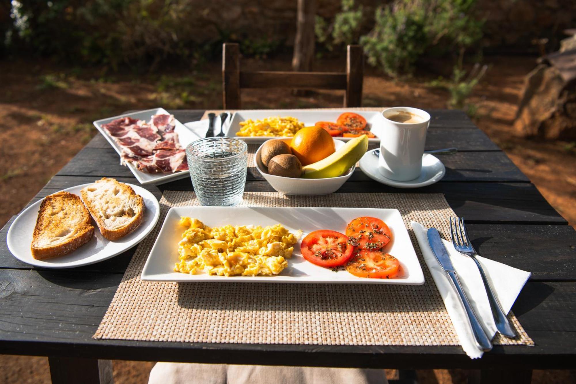 Hotel Rural Can Partit - Adults Only Santa Agnes de Corona Exterior foto